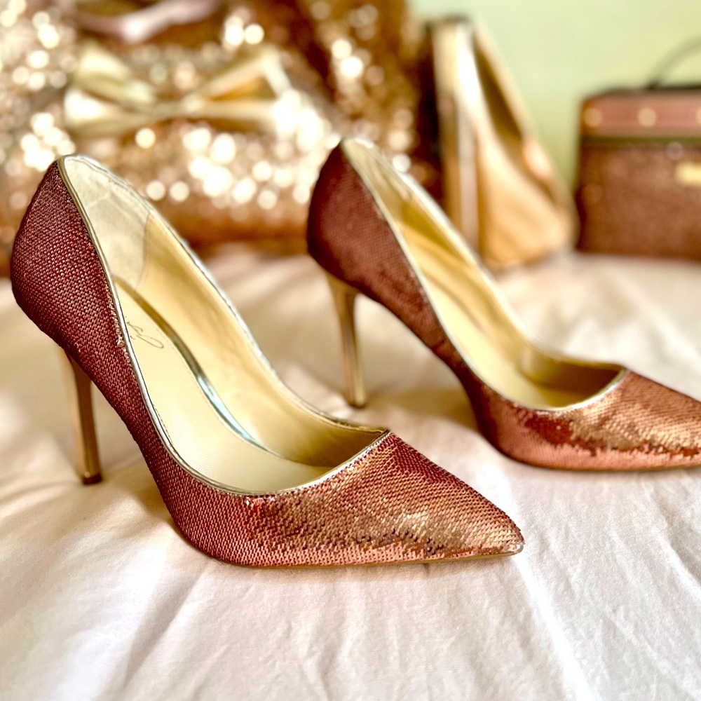 Badgley Mischka Jewel Rose Gold sequin pumps